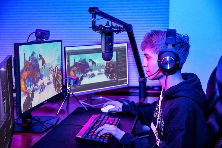 Blue Compass Boom Arm